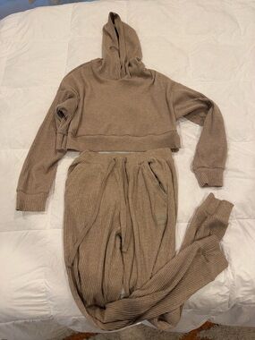 ALO Yoga Ribbed Hoodie & Jogger Set in Taupe